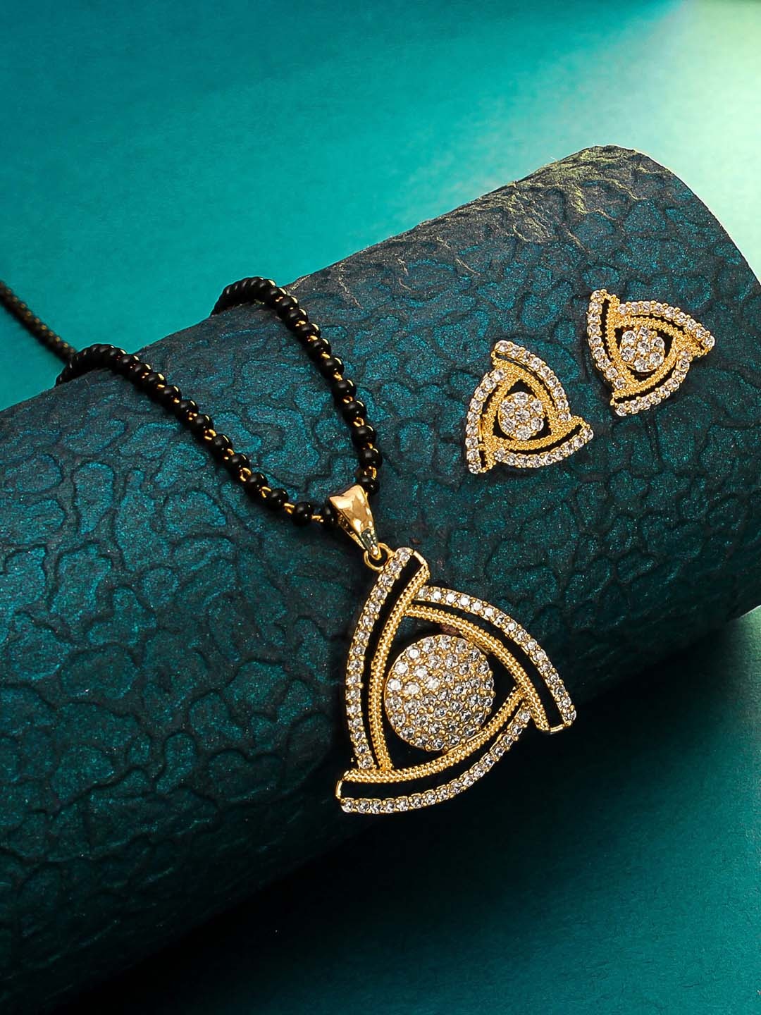 

aadita Gold & Black American Diamond Mangalsutra with Earrings
