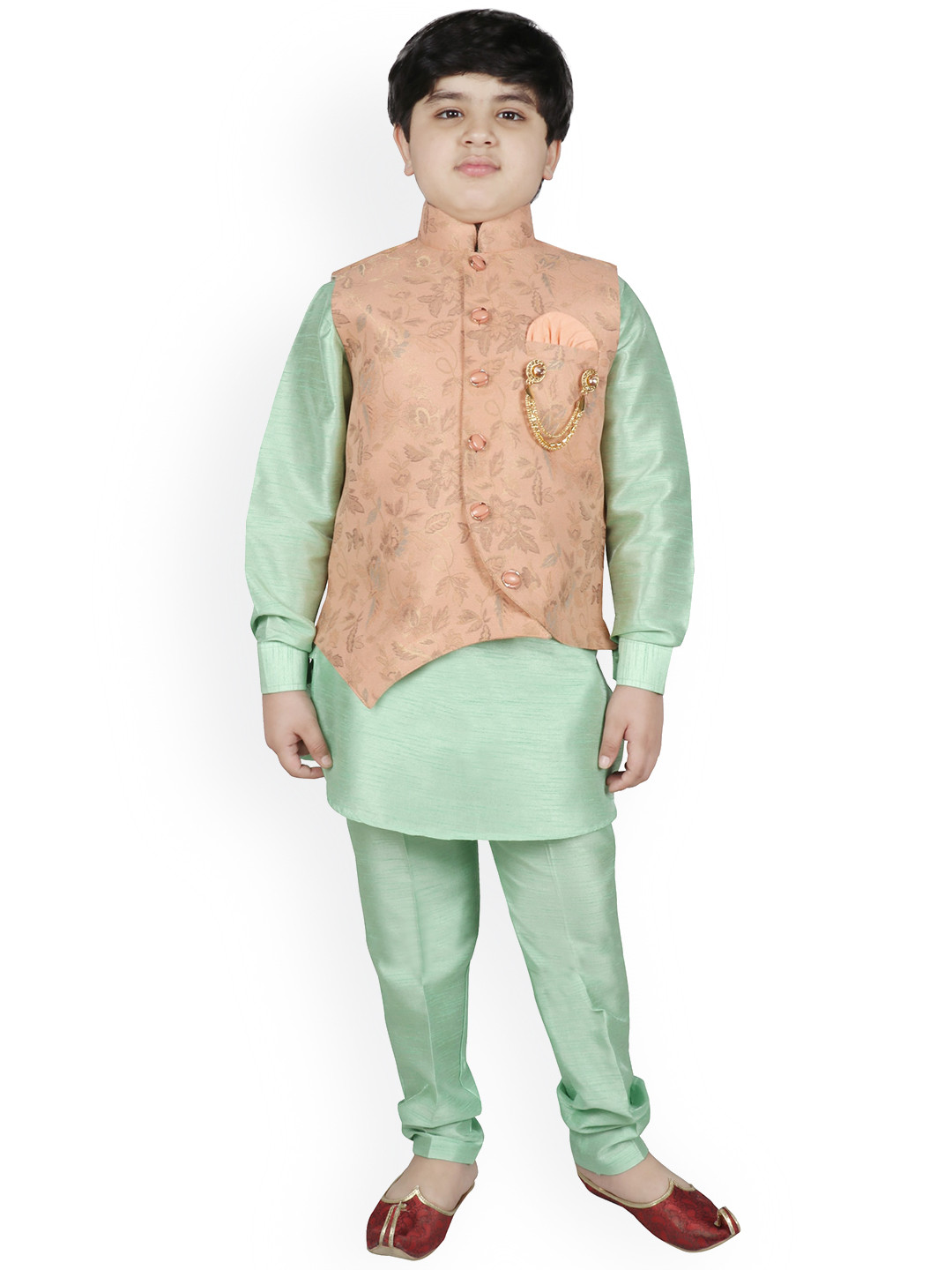 

SG YUVRAJ Boys Green Solid Silk Kurta with Churidar