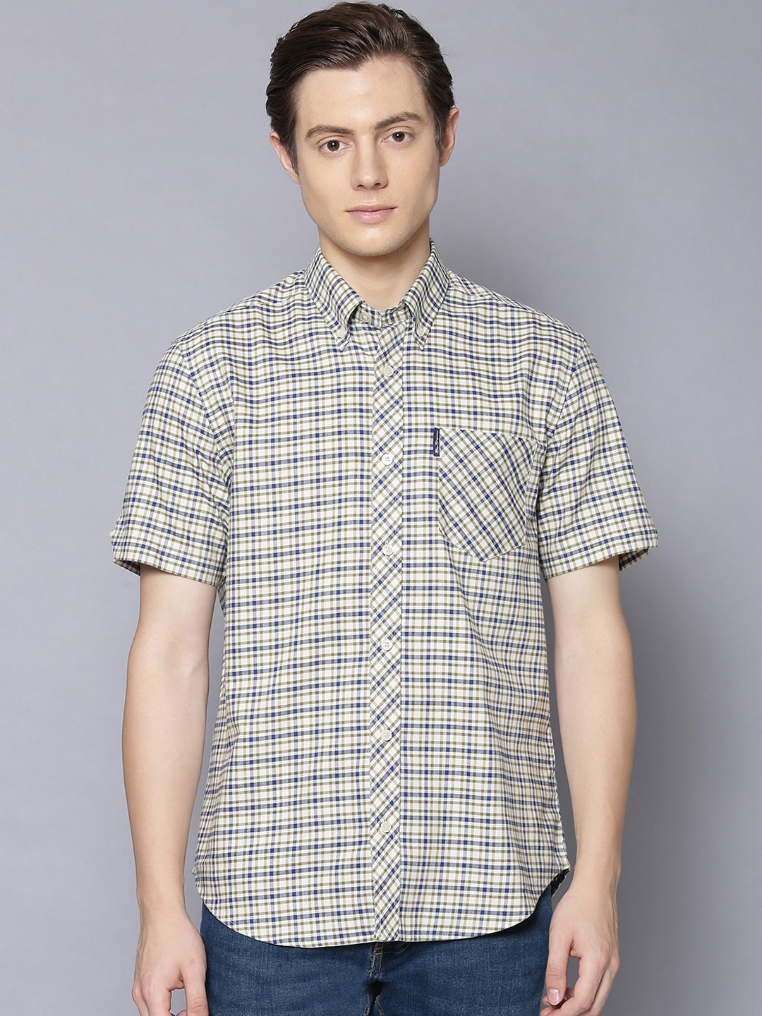 

BEN SHERMAN Men Olive Green Regular Fit Checked Casual Shirt