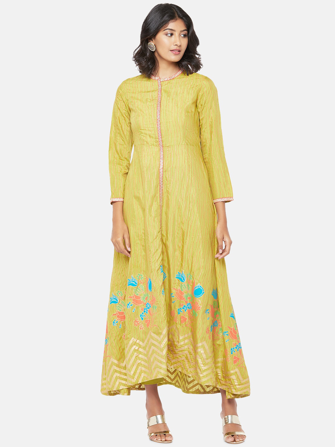 

RANGMANCH BY PANTALOONS Women Lime Green Embroidered Regular Kurta with Trousers