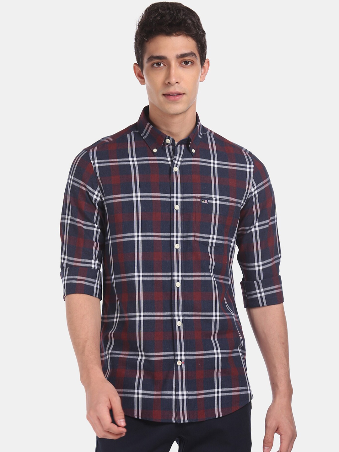 

Arrow Sport Men Blue & Red Regular Fit Checked Casual Shirt