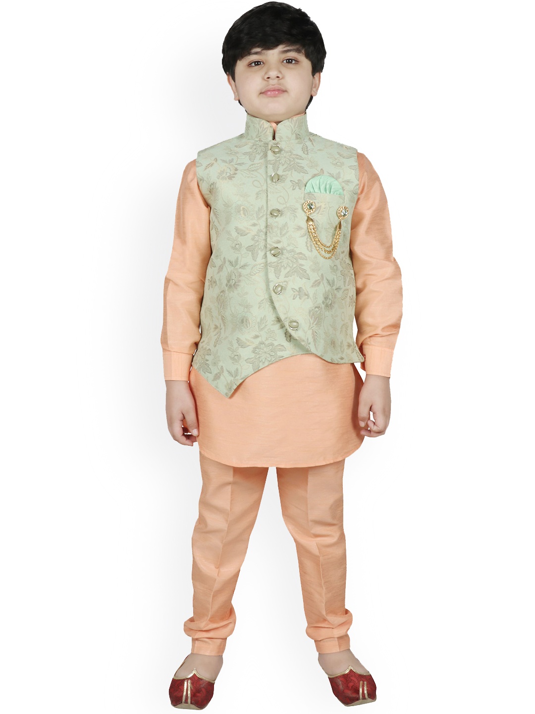 

SG YUVRAJ Boys Pink & Green Solid Kurta with Trousers & Jacket