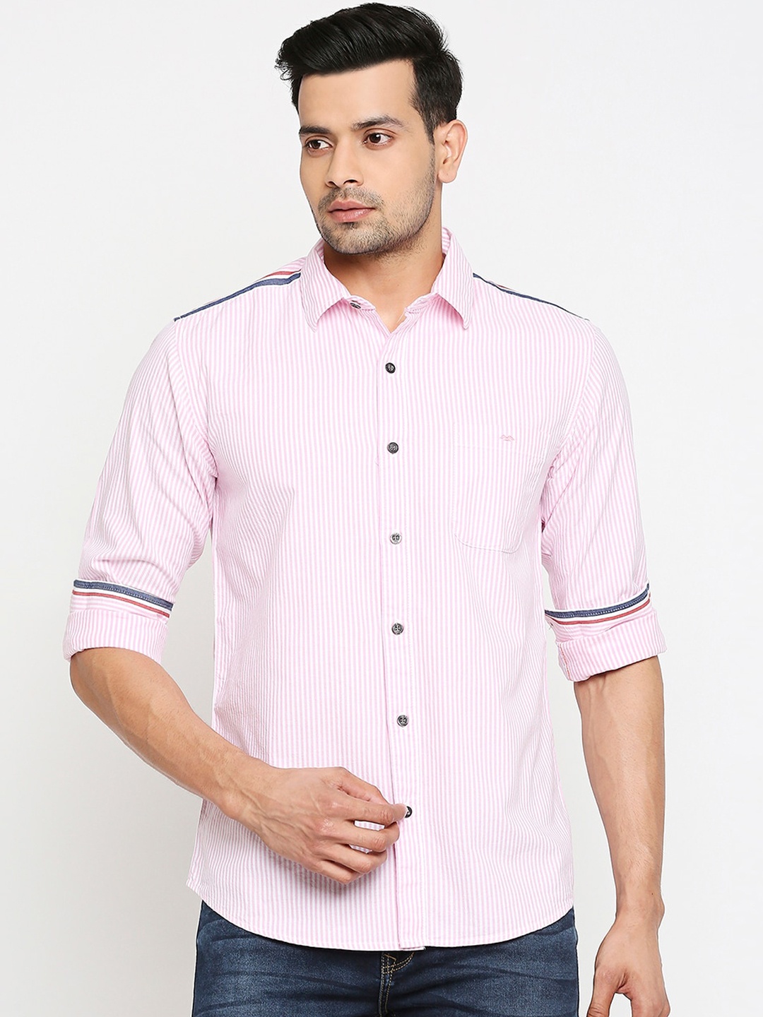 

Mufti Men Pink & White Pure Cotton Slim Fit Solid Casual Shirt
