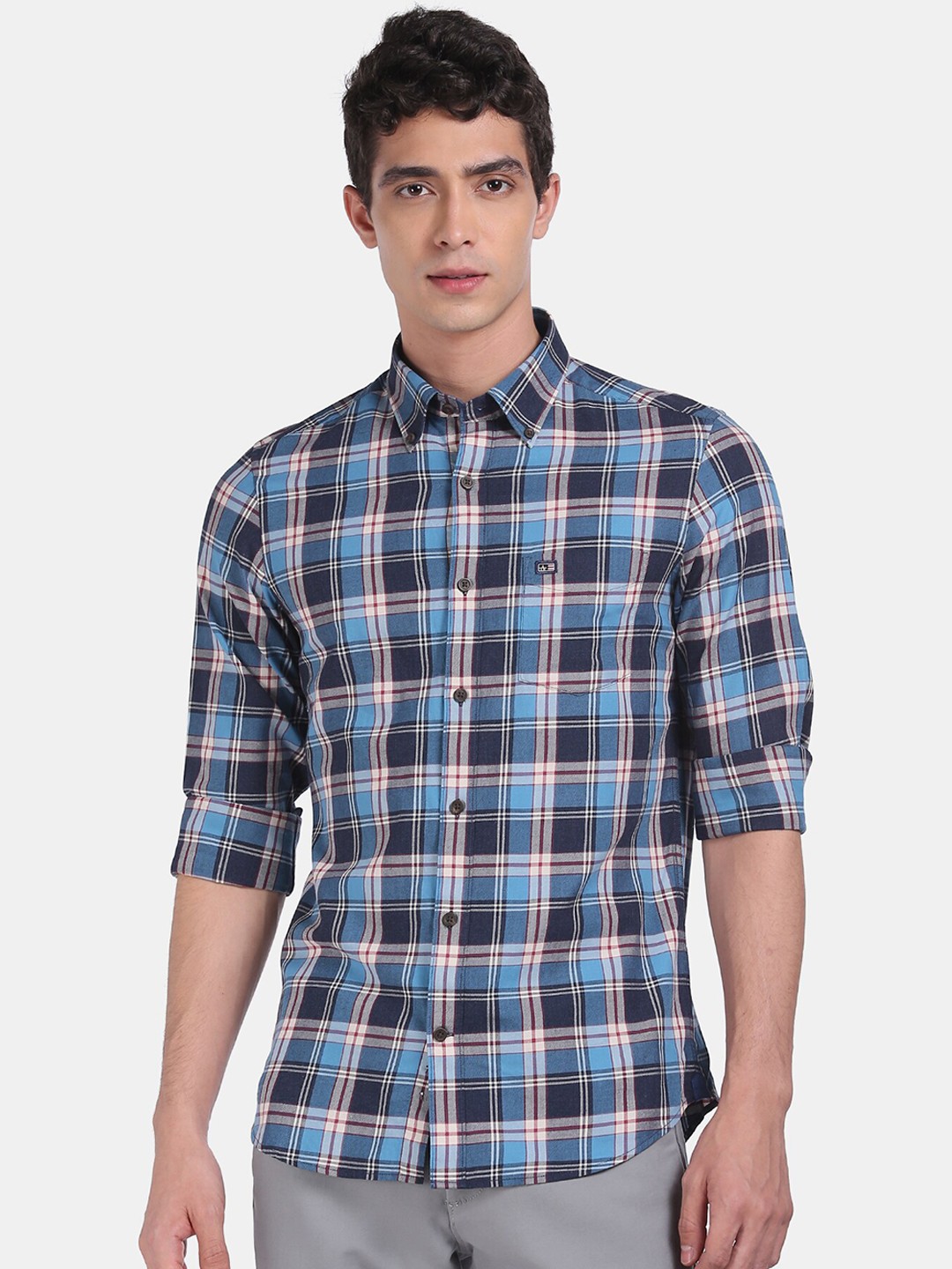 

Arrow Sport Men Navy Blue & White Regular Fit Checked Casual Shirt