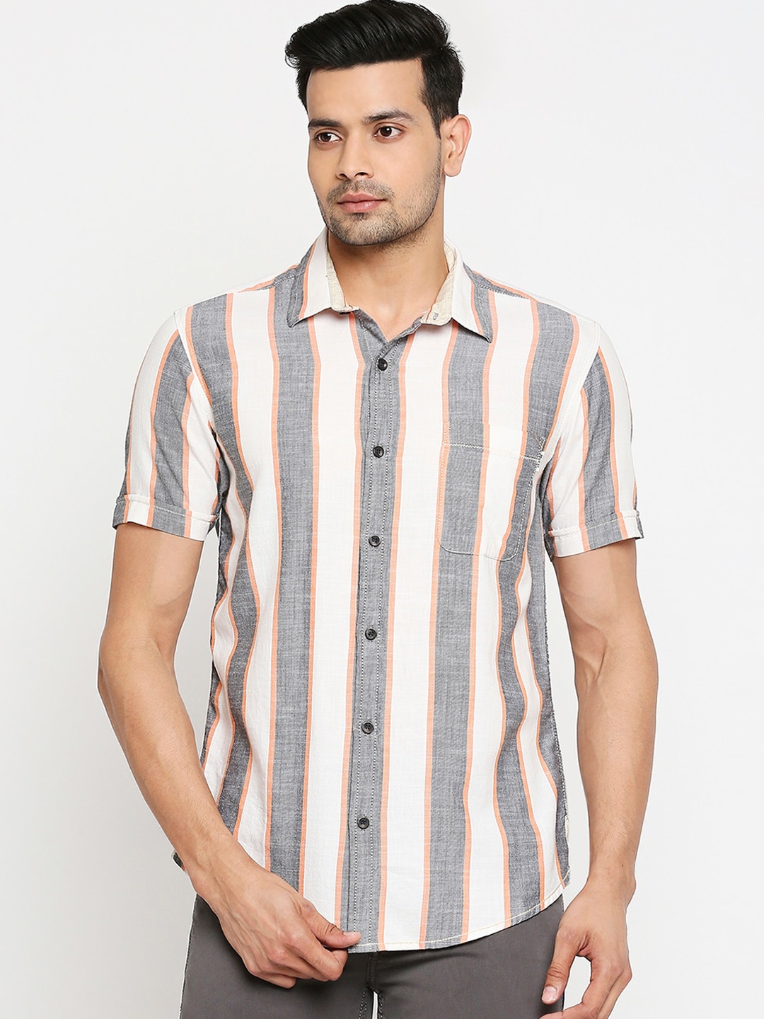 

Mufti Men White & Grey Slim Fit Striped Cotton Casual Shirt