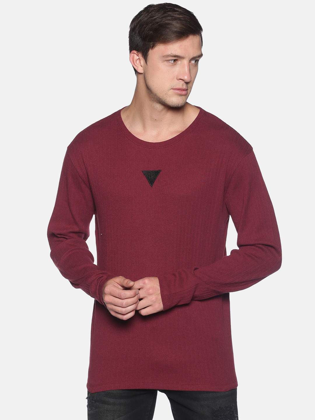 

UrGear Men Maroon Solid Round Neck Pure Cotton T-shirt