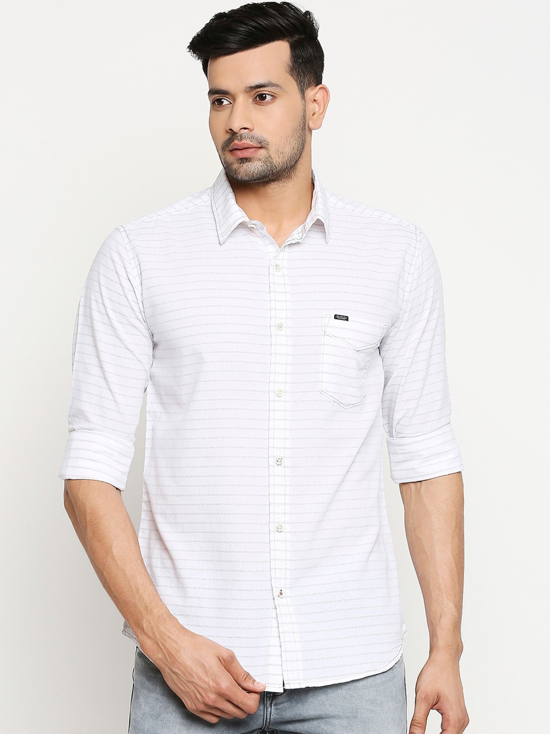 

Mufti Men White Slim Fit Striped Casual Shirt