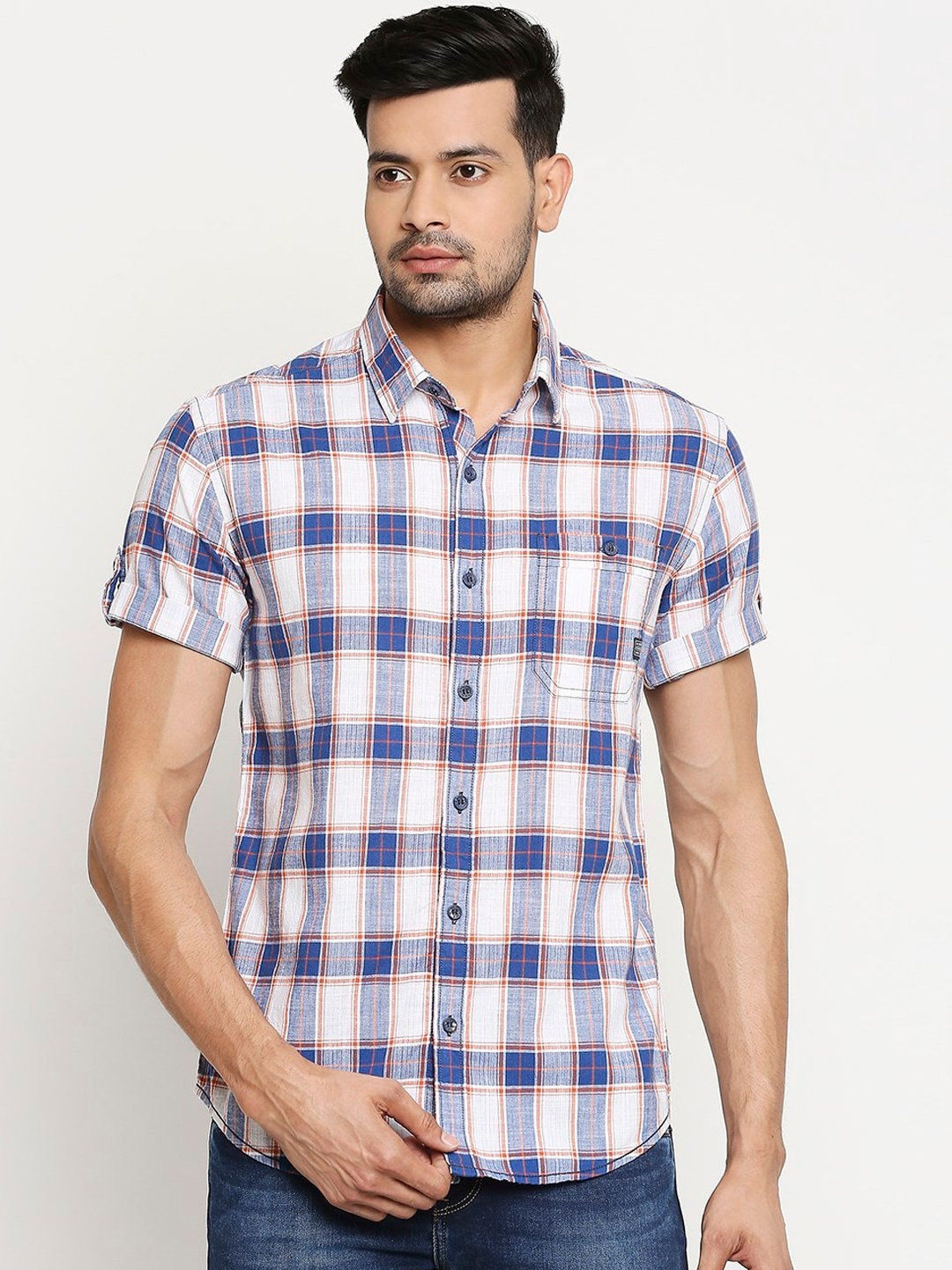 

Mufti Men White Slim Fit Checked Pure Cotton Casual Shirt
