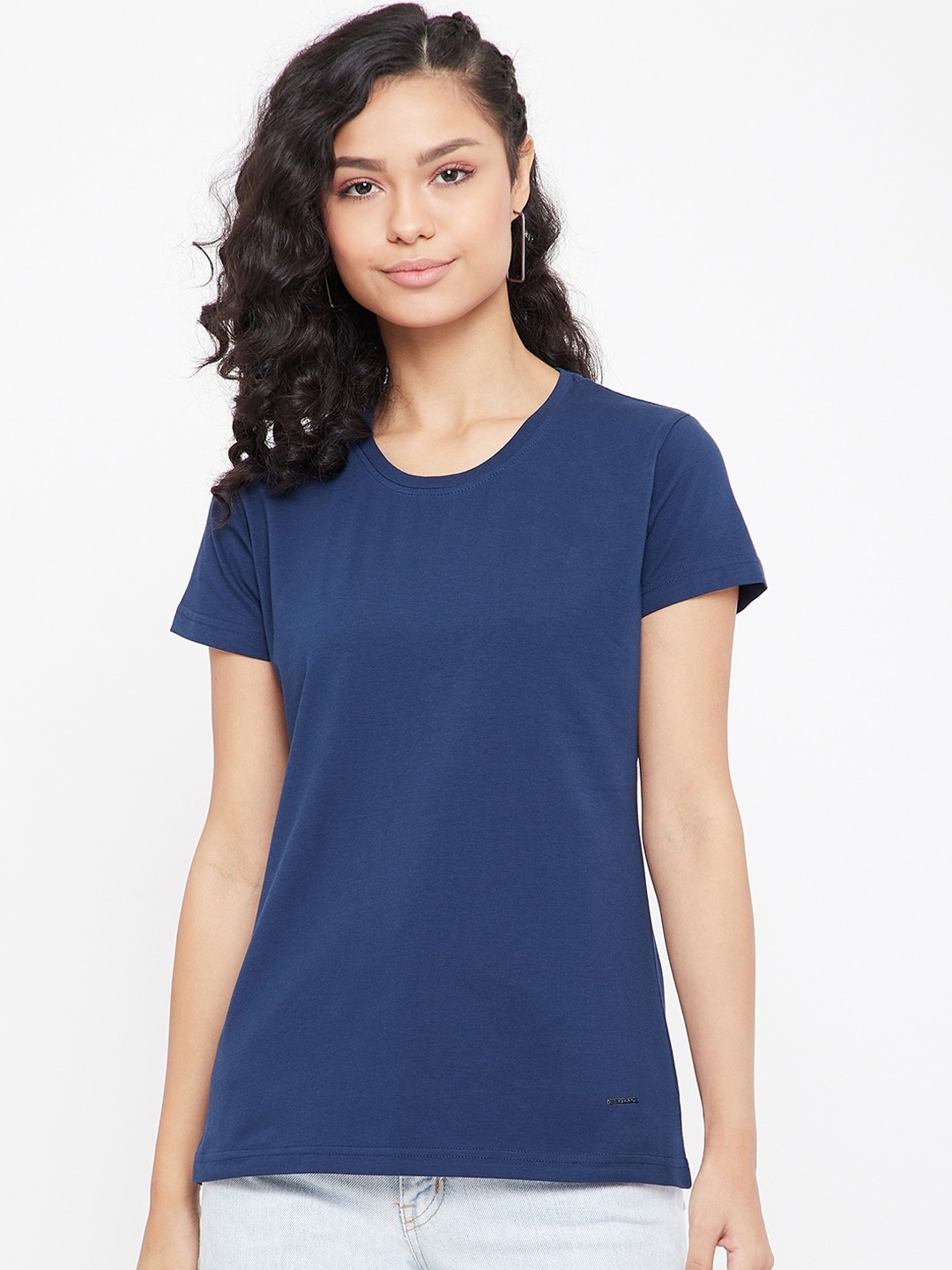 

Okane Women Blue V-Neck T-shirt