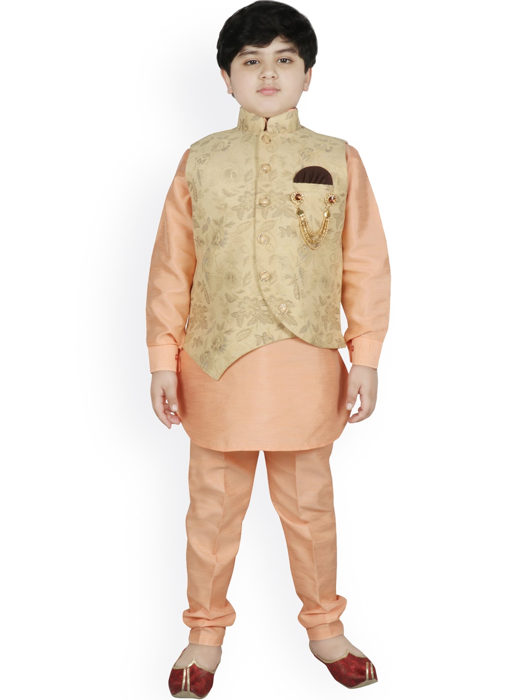 

SG YUVRAJ Boys Peach-Coloured & Beige Solid Raw Silk Kurta with Trousers & Jacket