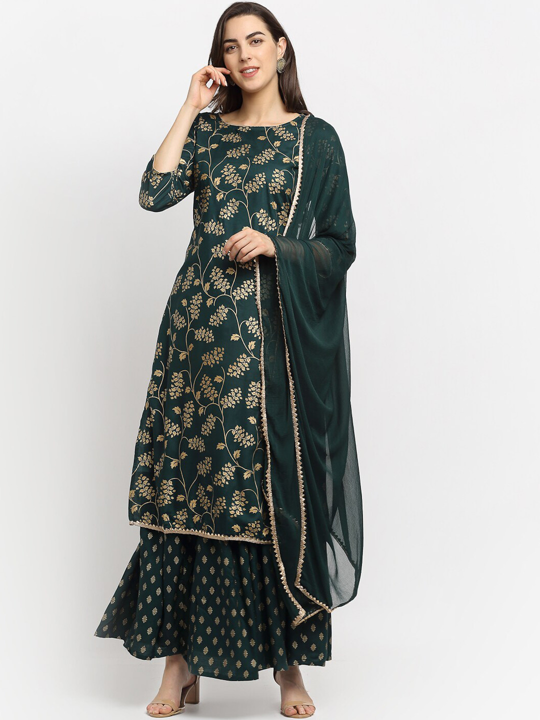 

Rudra Bazaar Women Green Printed Kurta with Skirt & Dupatta