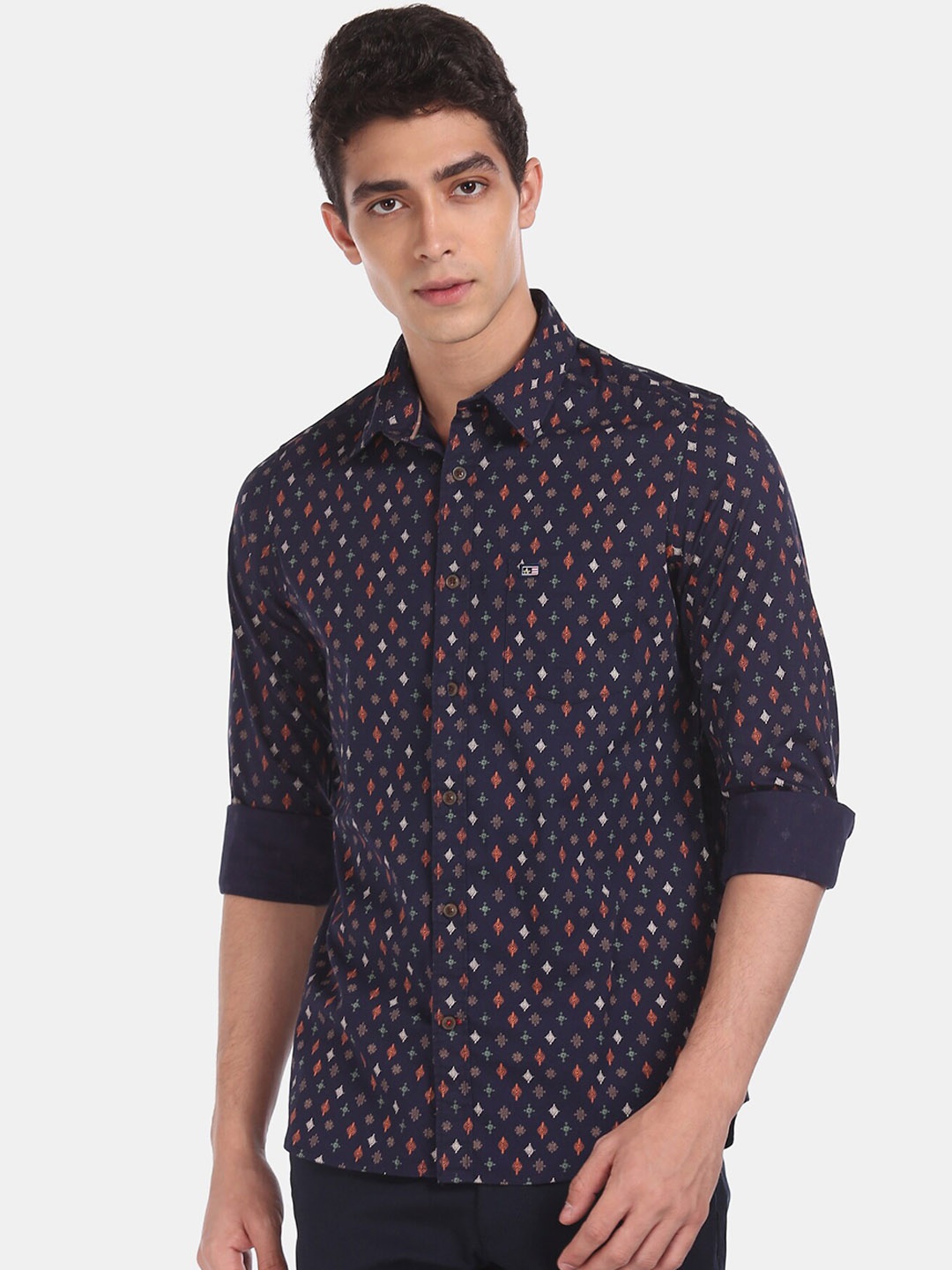 

Arrow Sport Men Navy Blue & Red Regular Fit Printed Casual Shirt