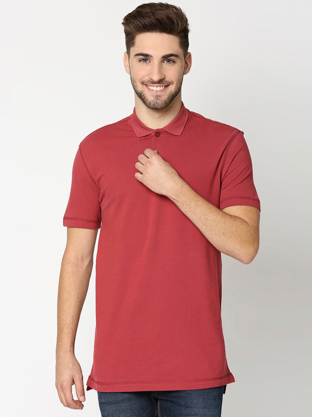 Bewakoof Men Red Solid Polo Collar Cotton T-shirt