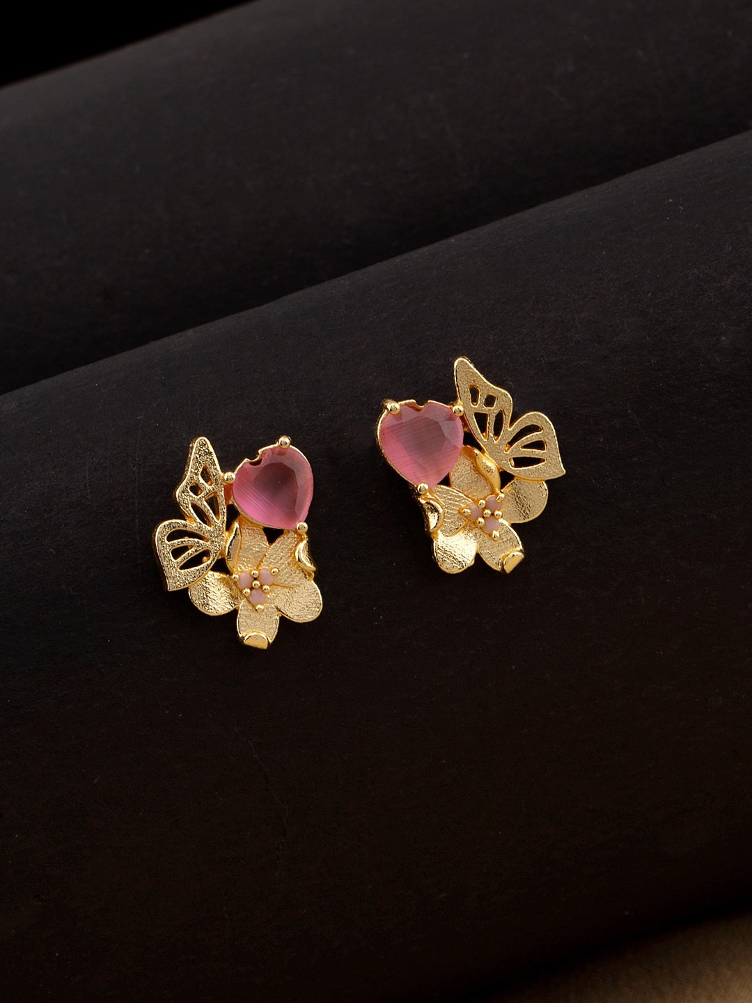 

Voylla Gold-Toned & Pink Contemporary Studs