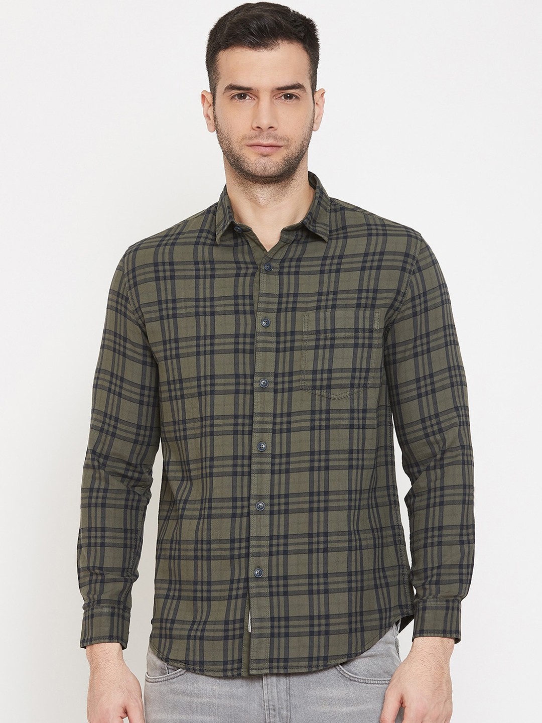 

Octave Men Olive Green & Navy Blue Regular Fit Checked Cotton Casual Shirt
