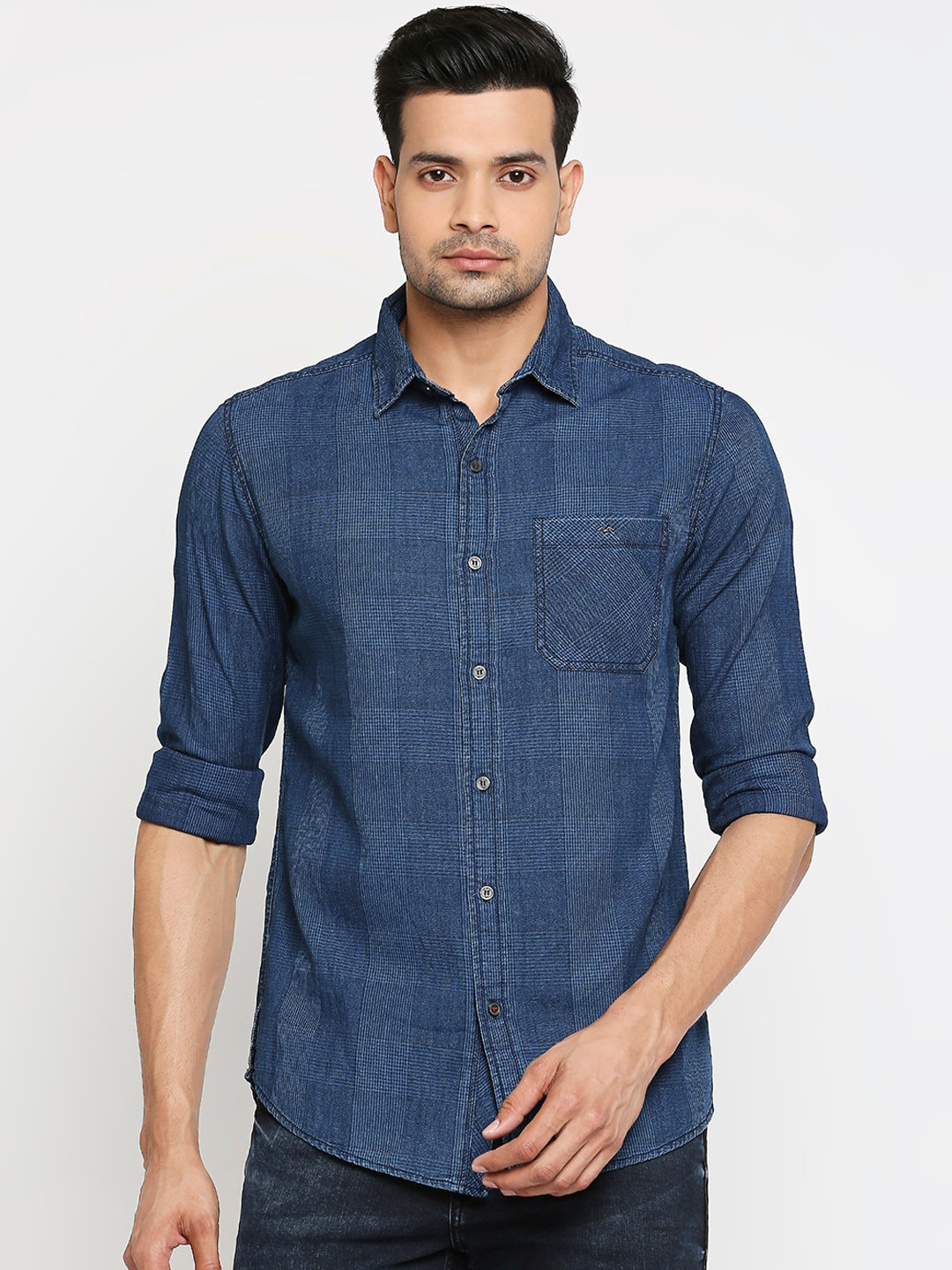 

Mufti Men Blue Slim Fit Checked Casual Shirt