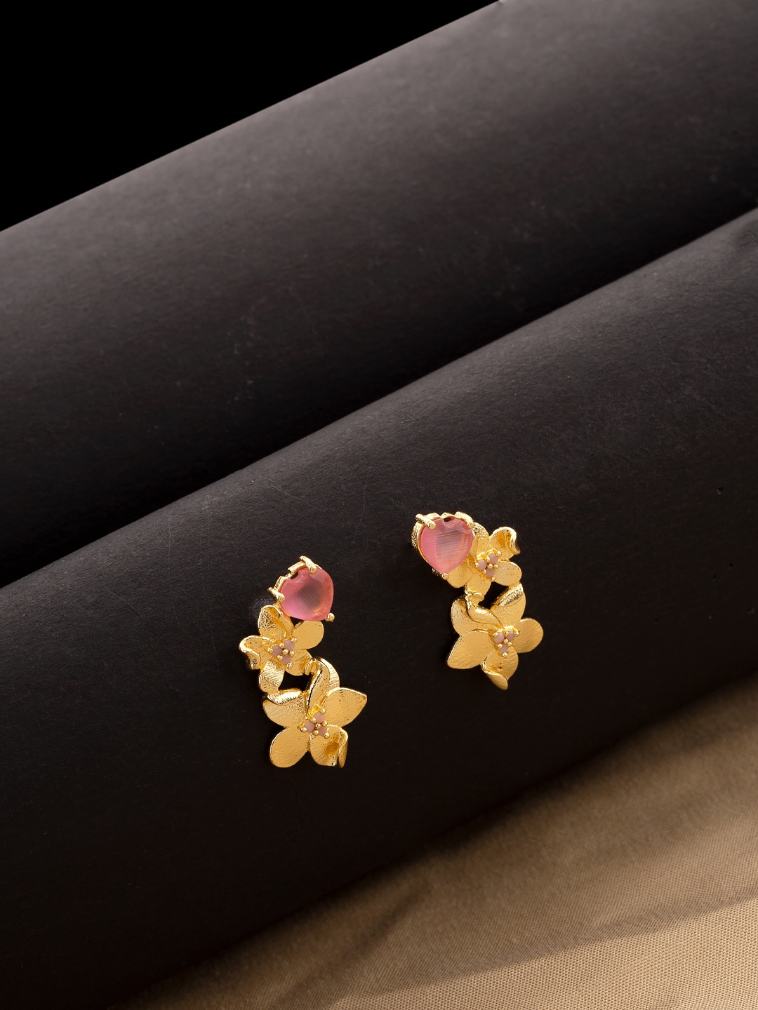 

Voylla Peach-Coloured Gold-Plated Stone Studded Floral Shaped Drop Earrings