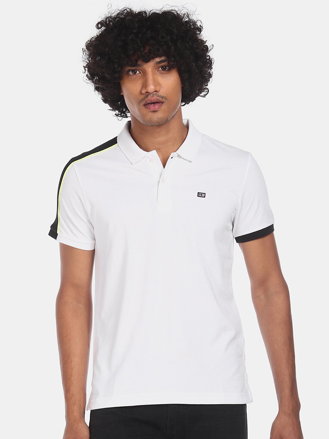

Arrow Sport Men White Solid Polo Collar T-shirt
