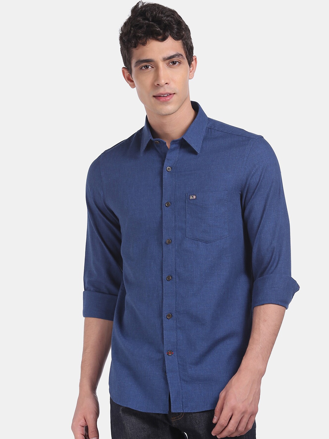

Arrow Sport Men Blue Regular Fit Solid Casual Shirt