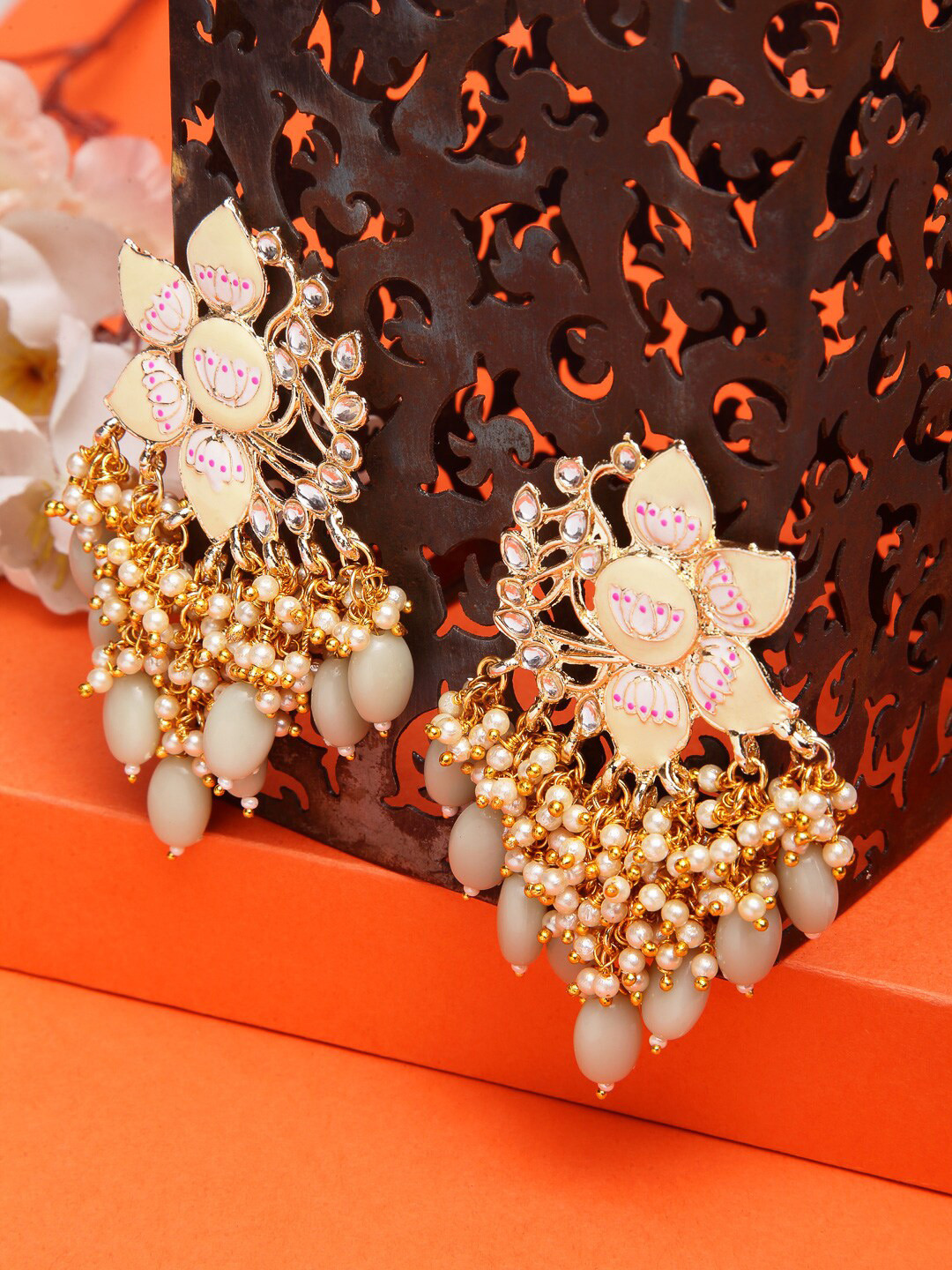 

Shining Diva Yellow Contemporary Chandbalis