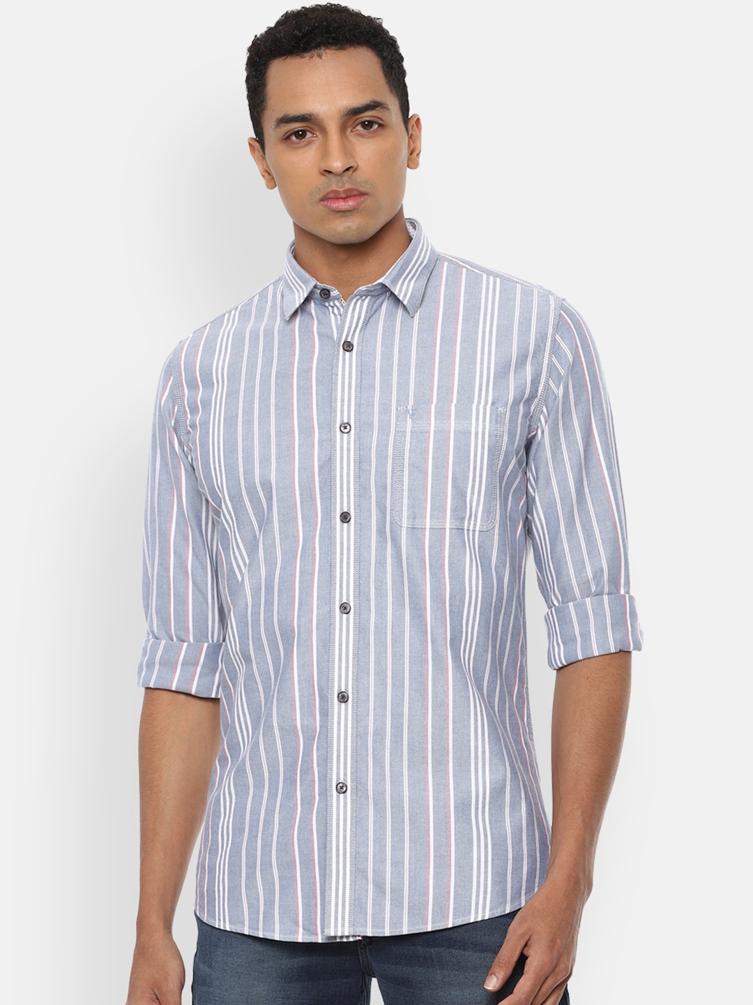 

Van Heusen Sport Men Blue & White Slim Fit Striped Casual Shirt