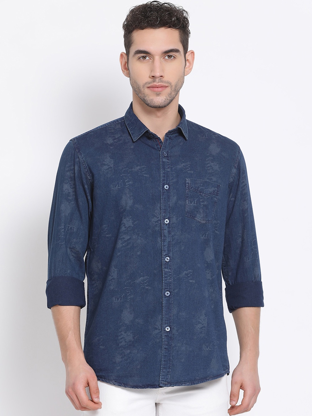 

Richlook Men Navy Blue Slim Fit Printed Casual Shirt