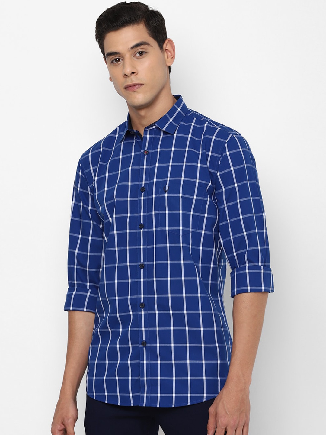 

Allen Solly Men Blue & White Slim Fit Windowpane Checks Casual Shirt