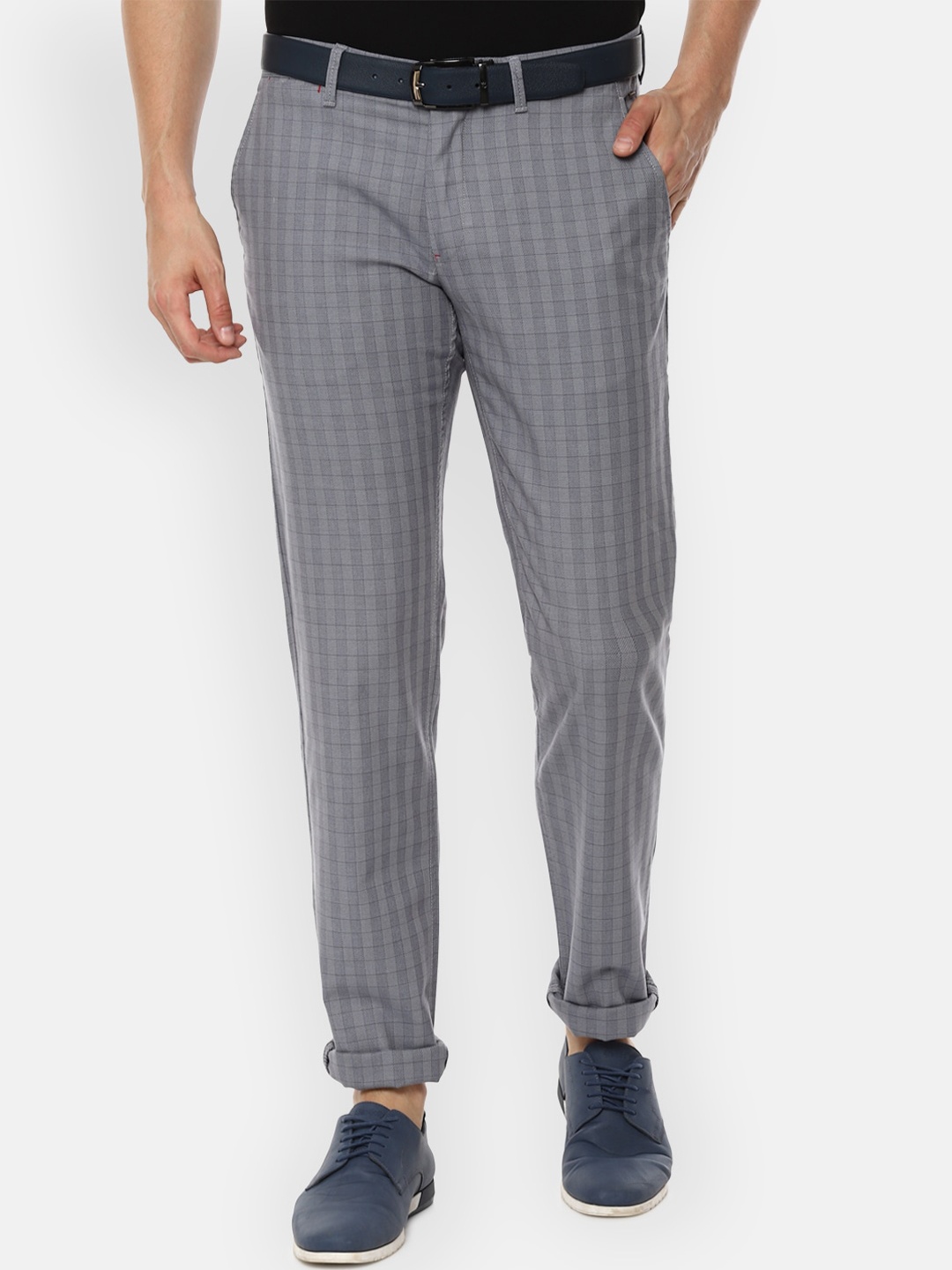 

Louis Philippe Sport Men Grey & Black Slim Fit Checked Regular Trousers
