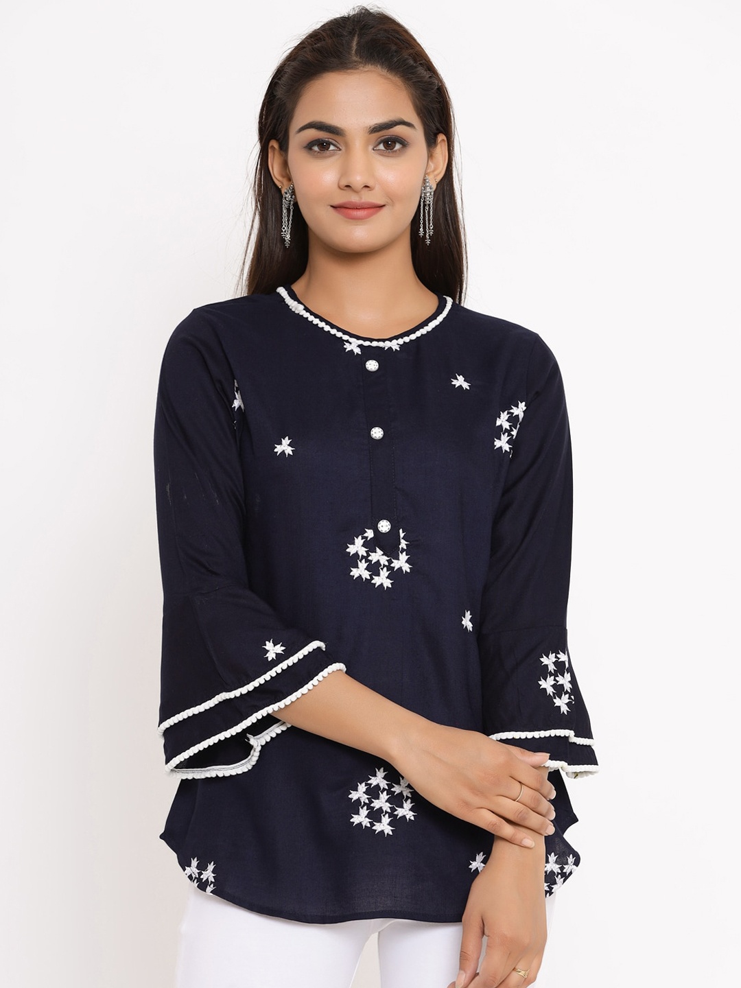 

Fabriko Women Navy Blue & White Embroidered Straight Kurti