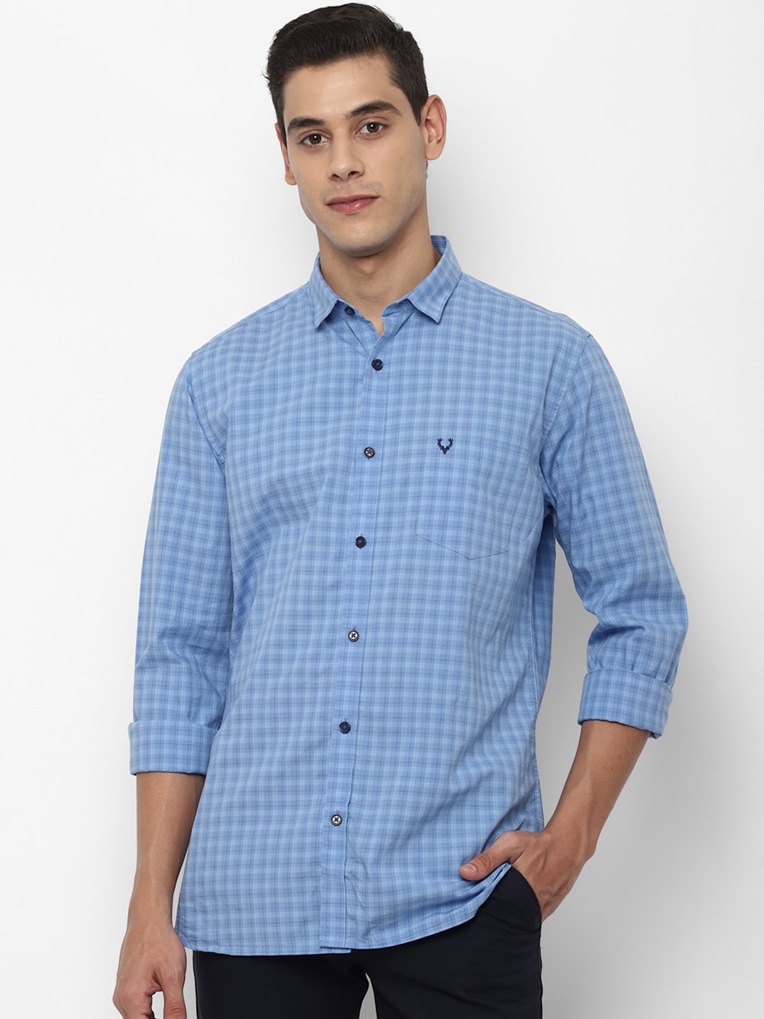 

Allen Solly Men Blue & White Slim Fit Checked Casual Shirt