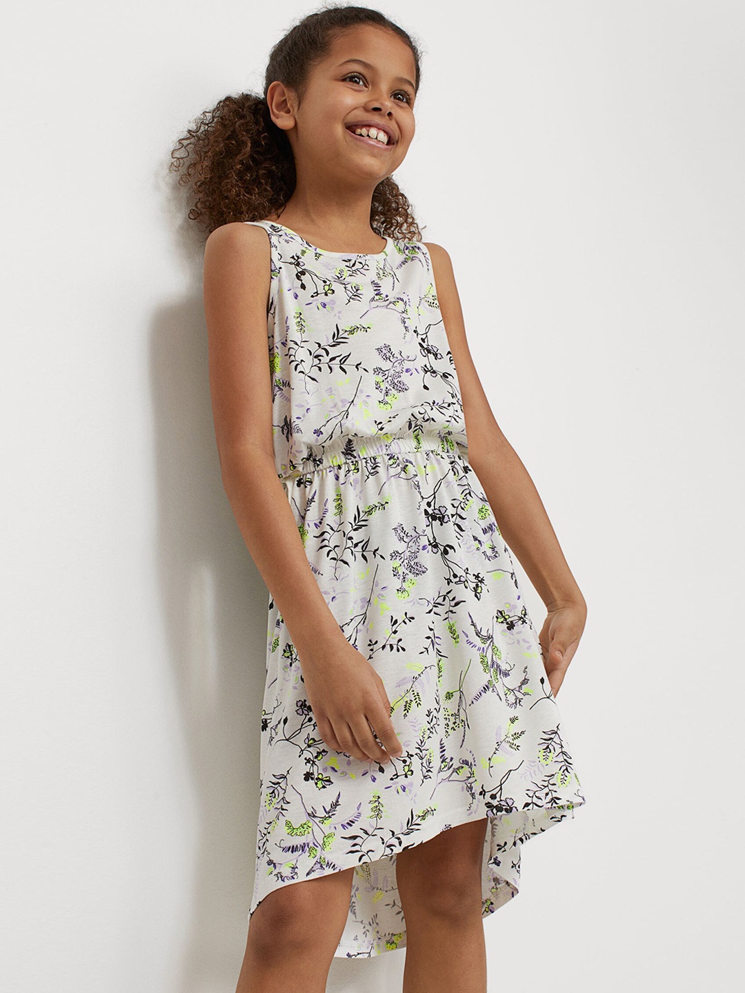 

H&M Girls White Floral Printed Jersey Crepe Dress