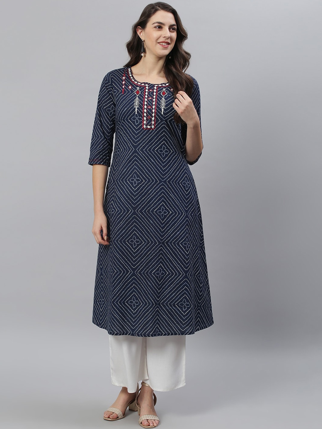 

Azira Women Navy Blue & White Bandhani Print Thread Work Pure Cotton Straight Kurta