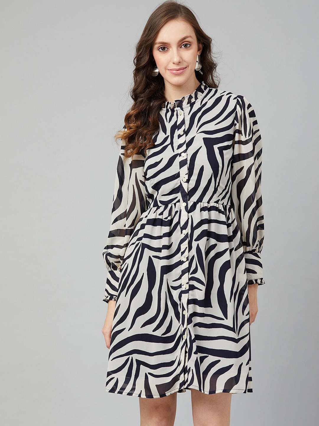 

Marie Claire Women Off-White & Navy Blue Zebra Print Shirt Dress