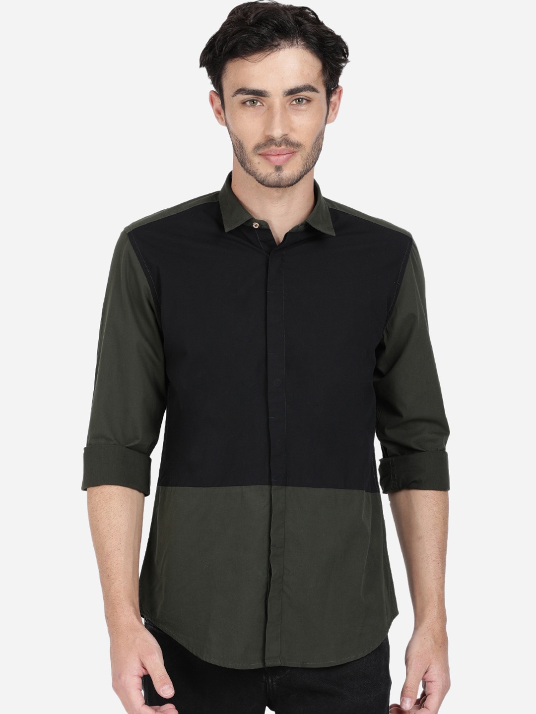 

Bene Kleed Men Olive Green Slim Fit Solid Pure Cotton Casual Shirt