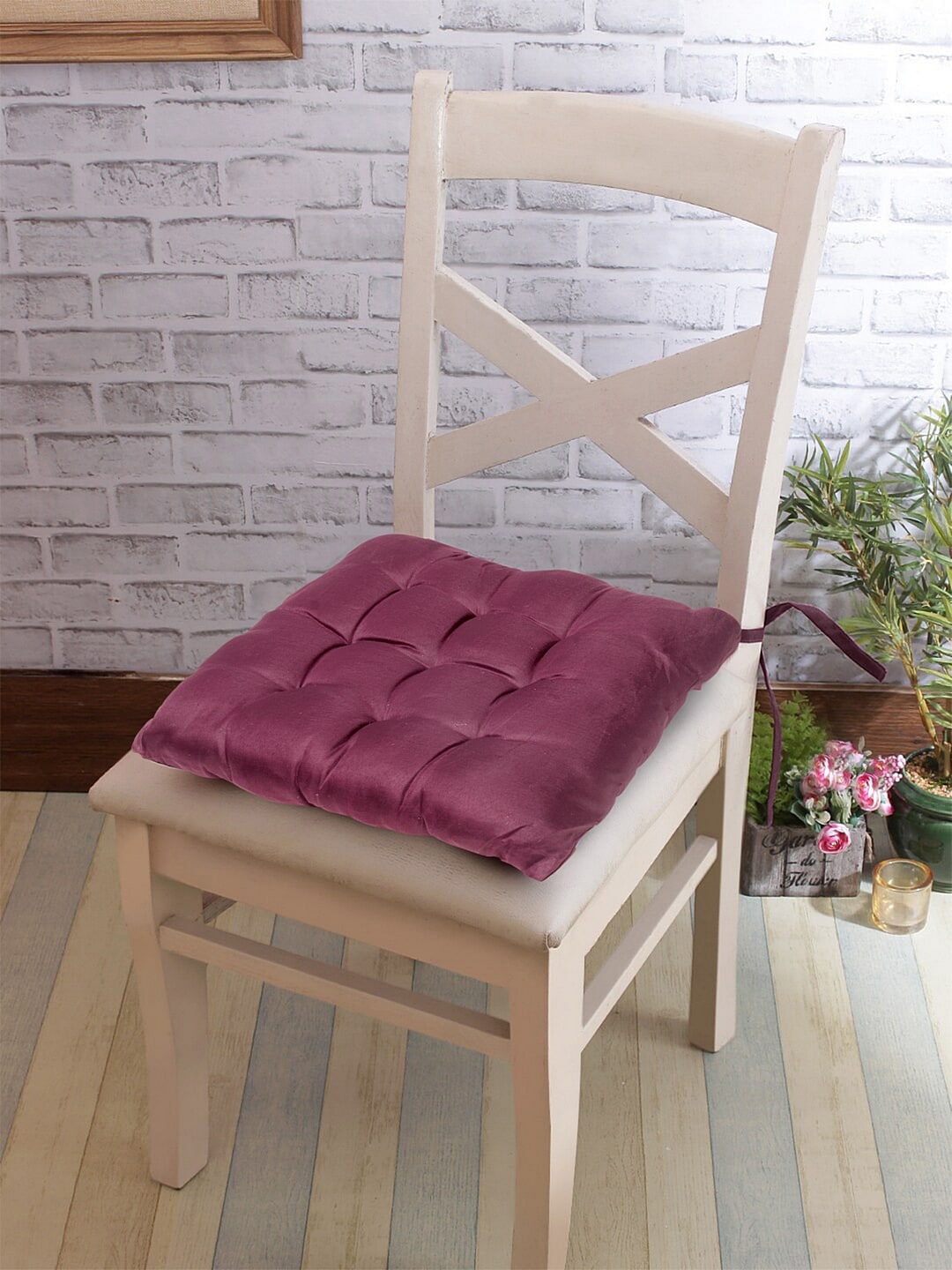 

HOSTA HOMES Set Of 2 Maroon Solid Micro Fiber Chair Pads