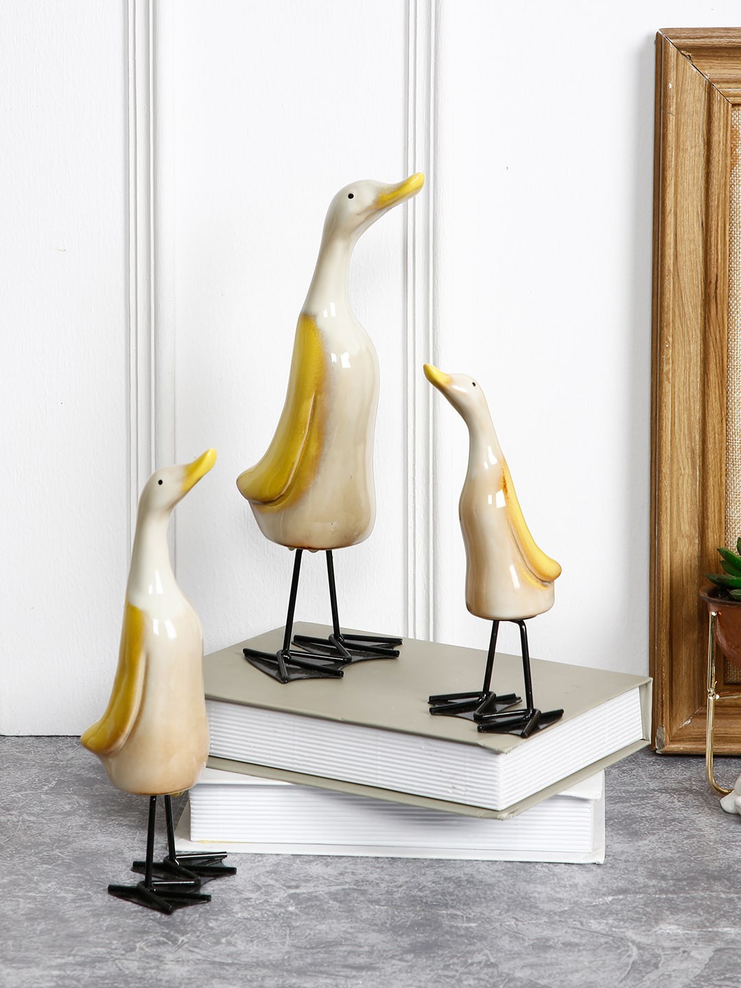 

TAYHAA Set Of 3 Cream & Yellow Ceramic Duck Trio Showpieces