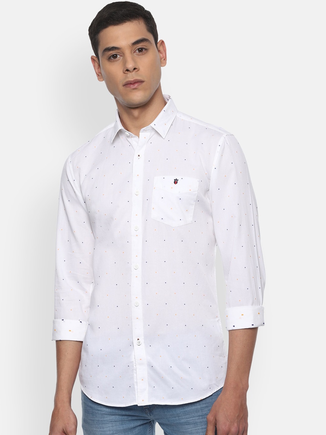 

Louis Philippe Sport Men White & Navy Cotton Slim Fit Micro Ditsy Self Design Casual Shirt