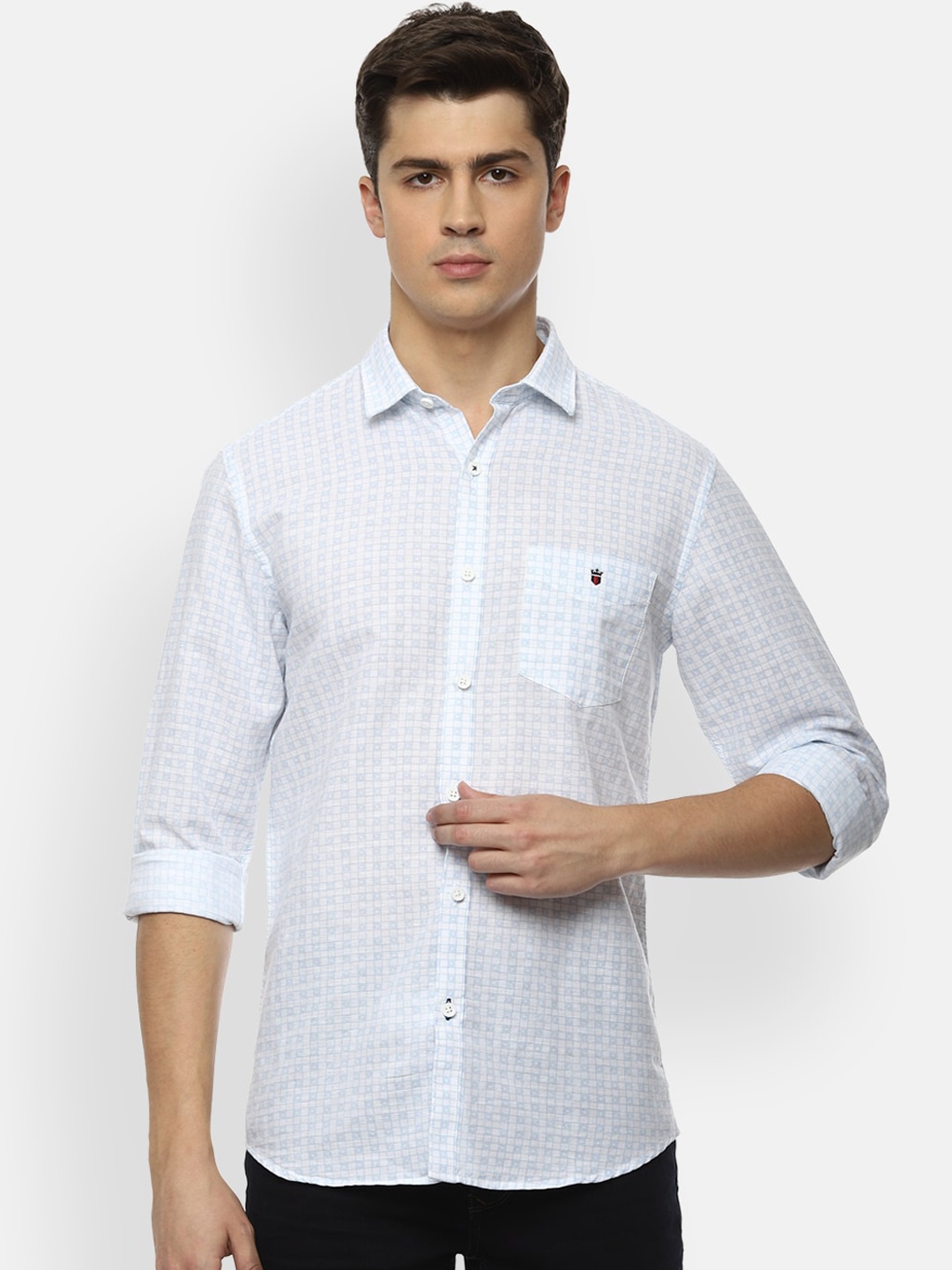 

Louis Philippe Sport Men White & Blue Slim Fit Checked Casual Shirt