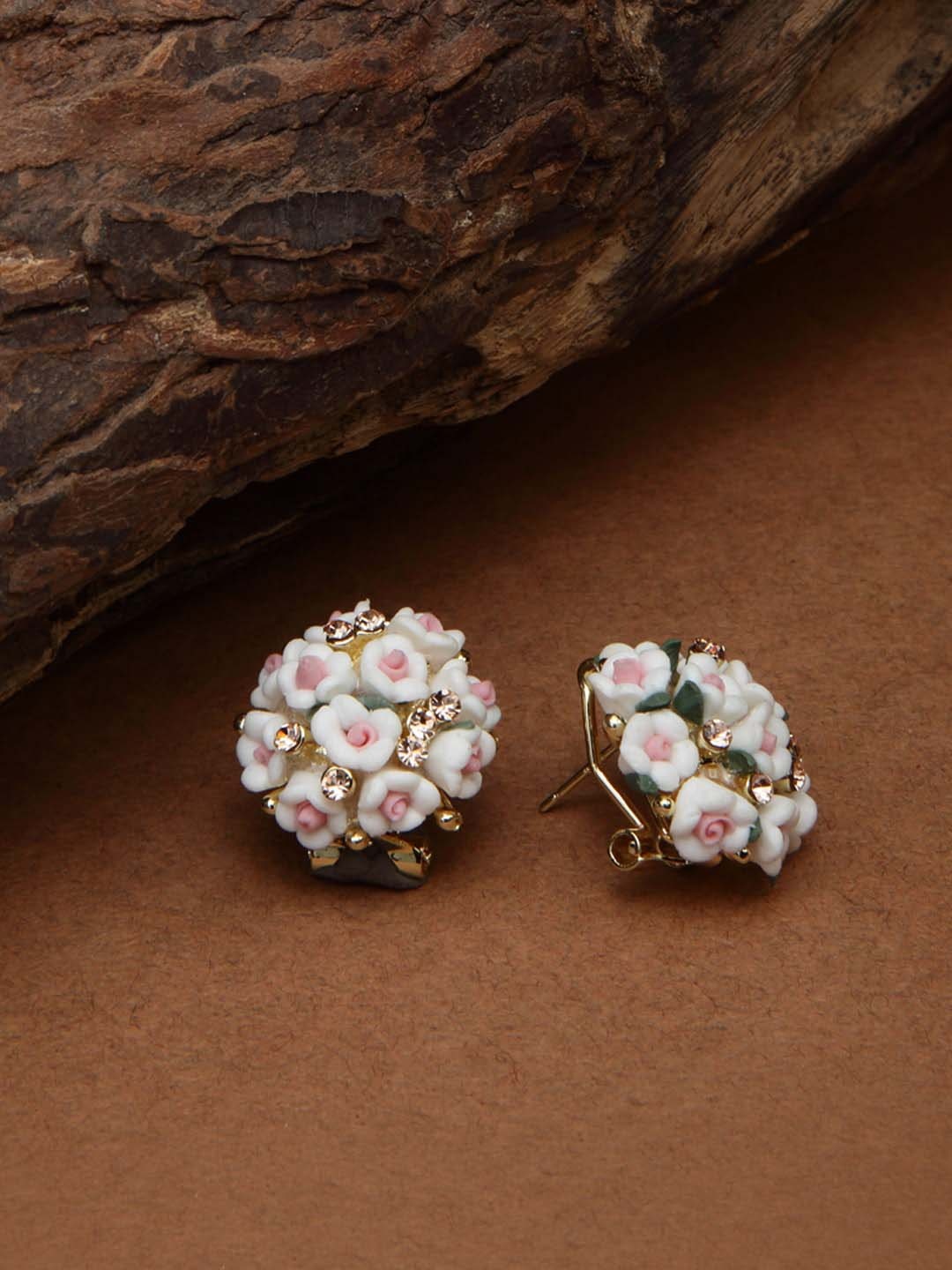 

Shining Diva Fashion White Floral Studs