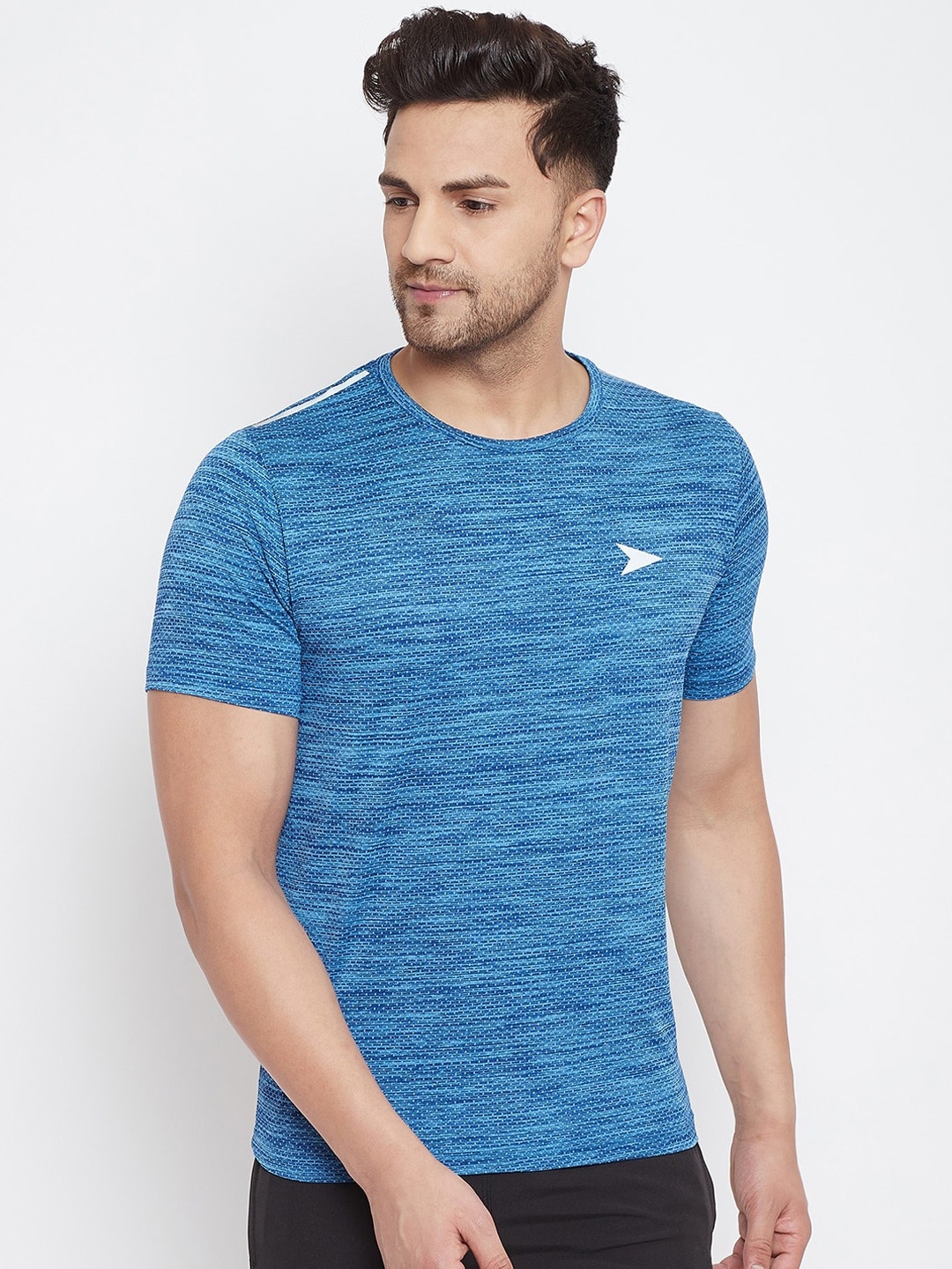 

Sportigoo Men Blue Slim Fit Self Design Round Neck T-shirt