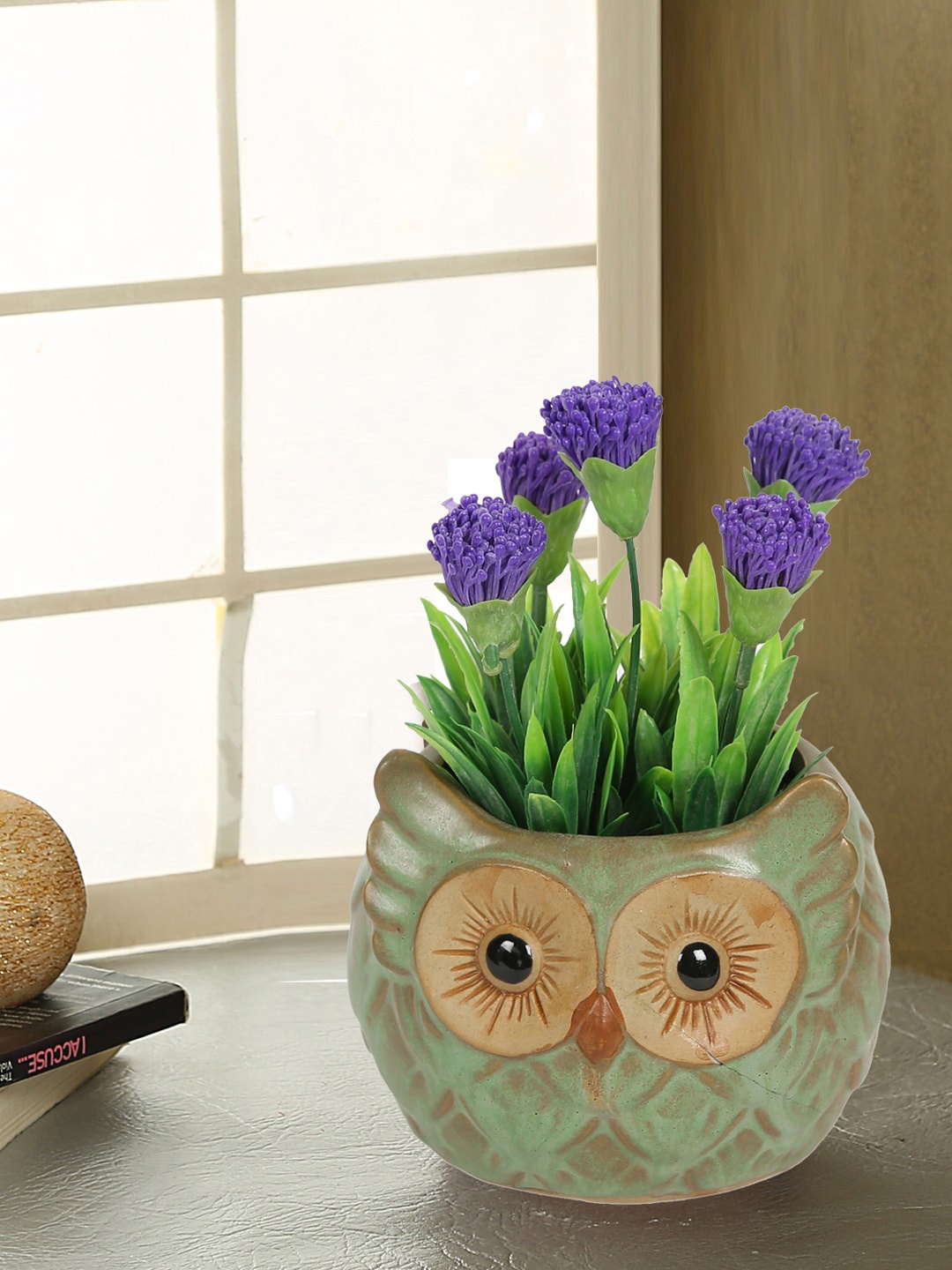 

Aapno Rajasthan Green & Beige Ceramic Pot