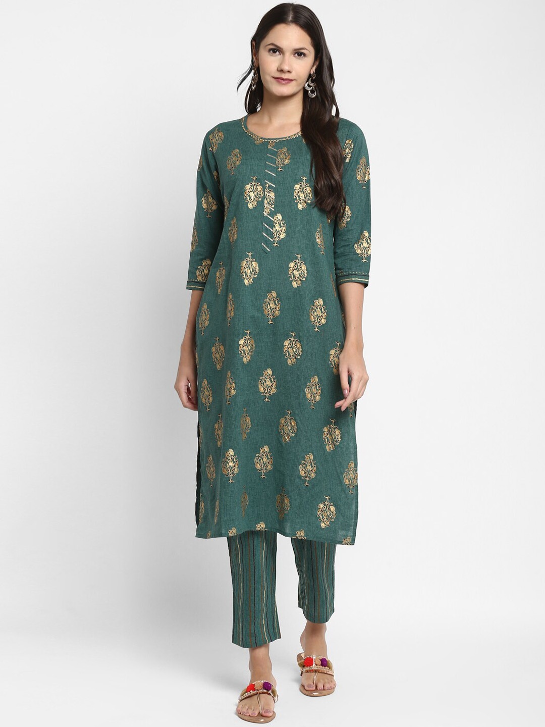 

Vbuyz Women Green & Gold-Toned Printed Kurta with Trousers