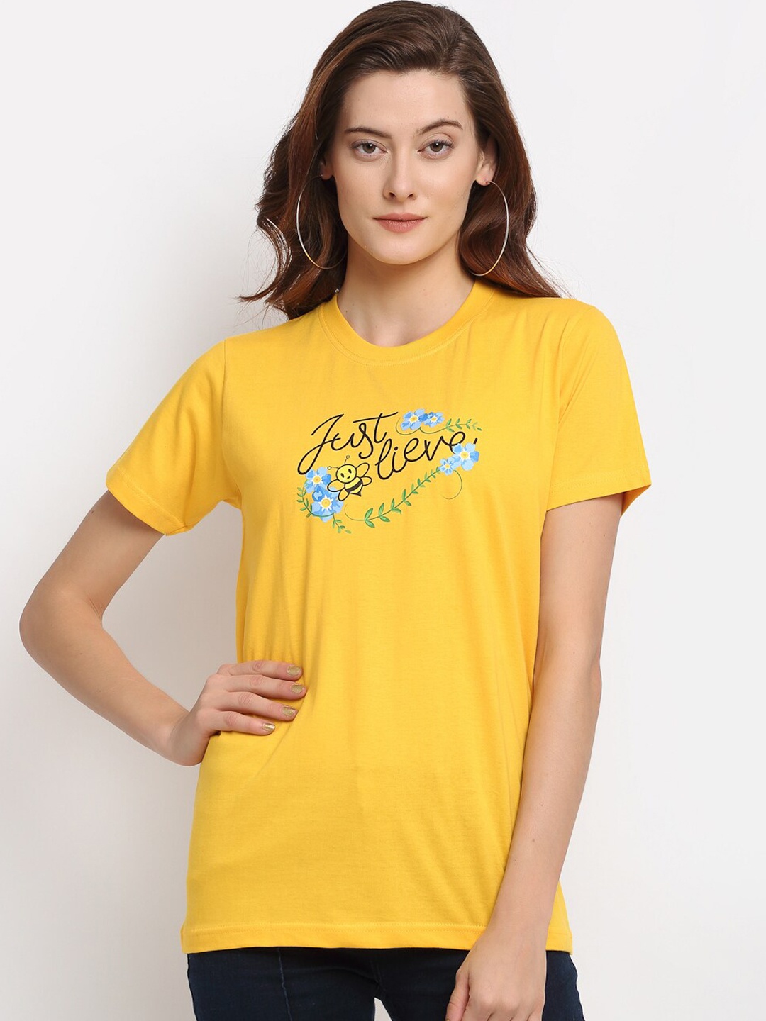 

YOLOCLAN Women Yellow Printed Round Neck T-shirt