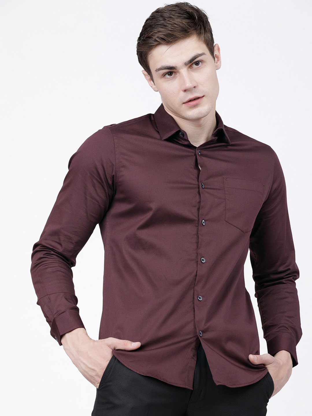 

HIGHLANDER Men Burgundy Slim Fit Solid Casual Shirt