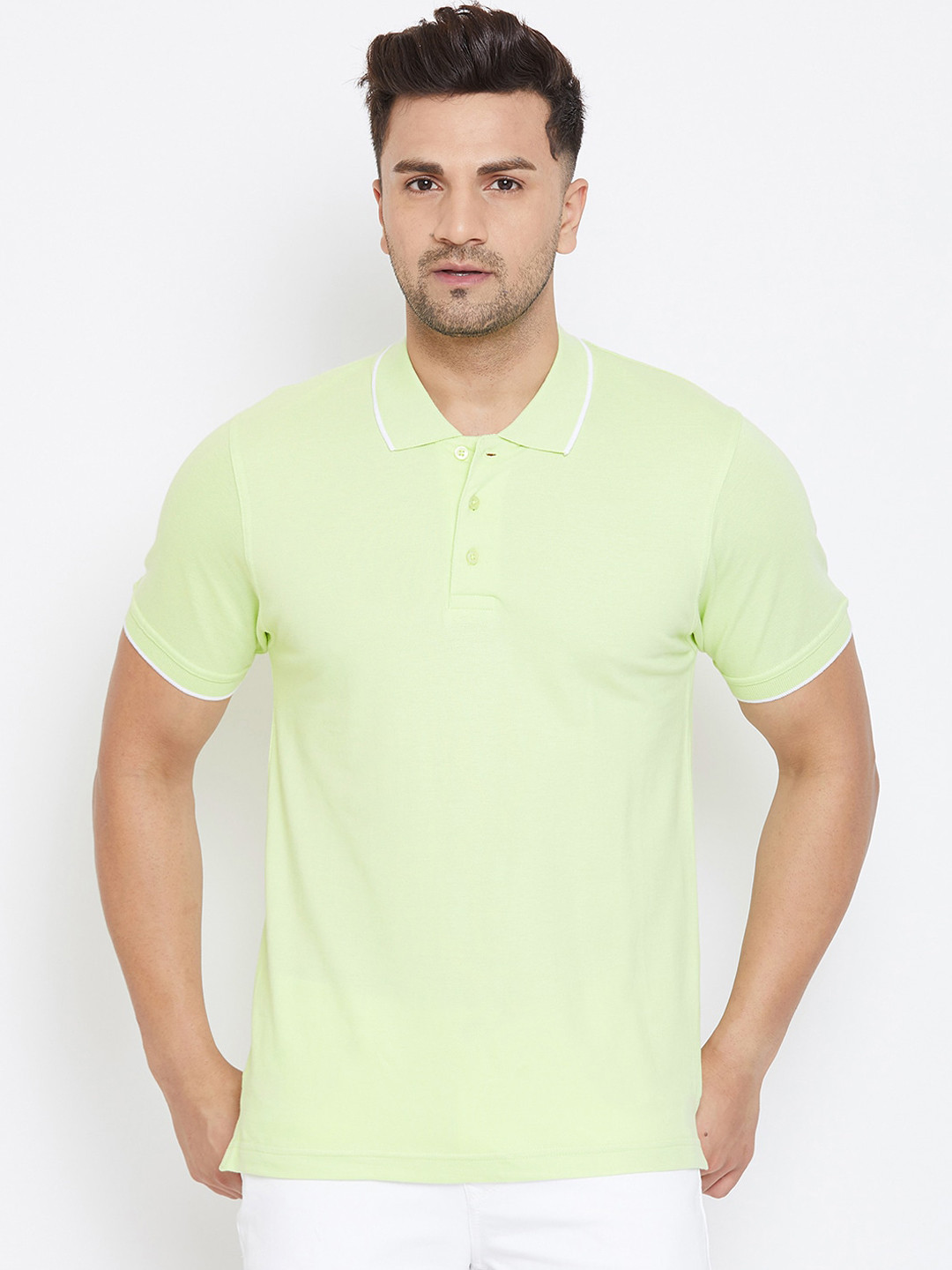 

Canary London Men Green Solid Polo Collar T-shirt