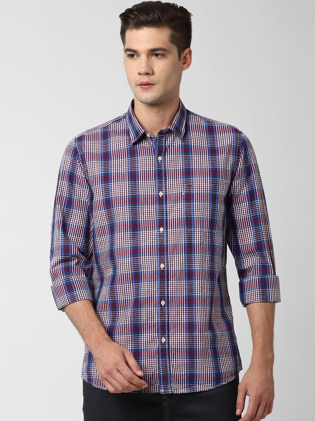 

Peter England Casuals Men Blue & Burgundy Slim Fit Checked Casual Shirt