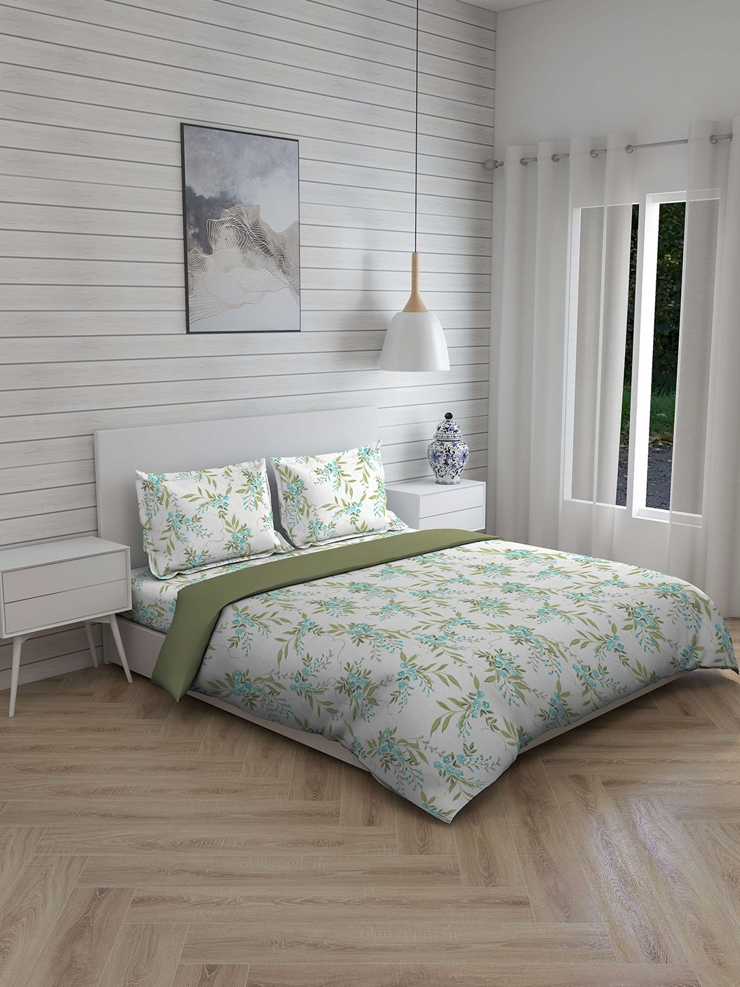 

Boutique Living India White & Blue Printed Pure Cotton 200 TC Double King Bedding Set