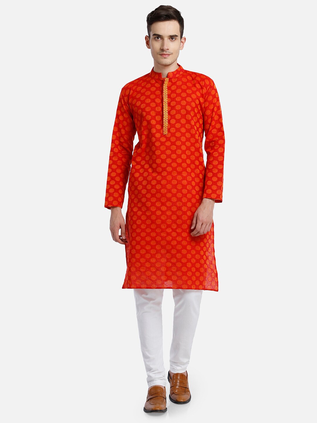 

PAROKSH Men Red Woven Design Cotton Thread Work Handloom Kurta