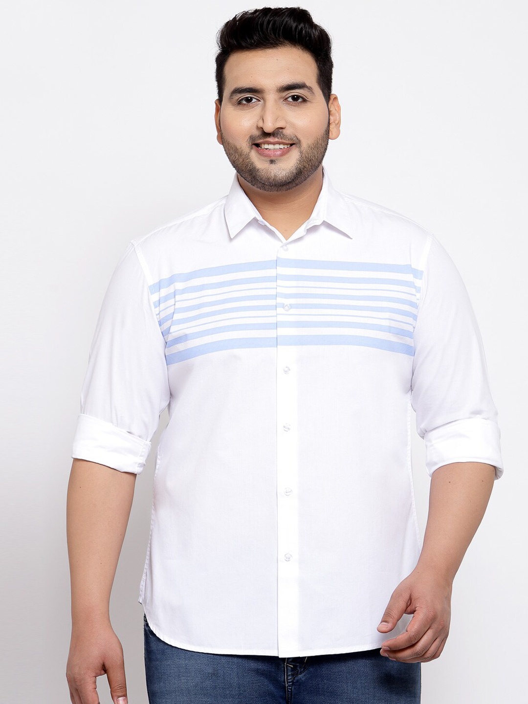 

plusS Men Plus Size White & Blue Regular Fit Solid Casual Shirt