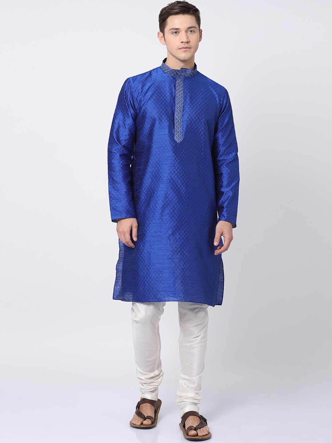 TABARD Men Blue Woven Design Straight Kurta with Churidar